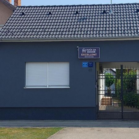 Apartman Excellent - Kuca Za Odmor U Zupanji -Natkriveno Parkirno Mjesto Zupanja Ngoại thất bức ảnh
