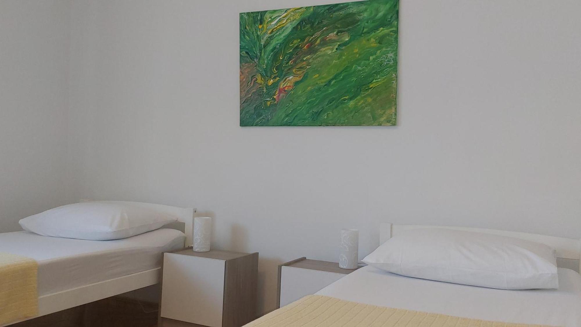 Apartman Excellent - Kuca Za Odmor U Zupanji -Natkriveno Parkirno Mjesto Zupanja Ngoại thất bức ảnh